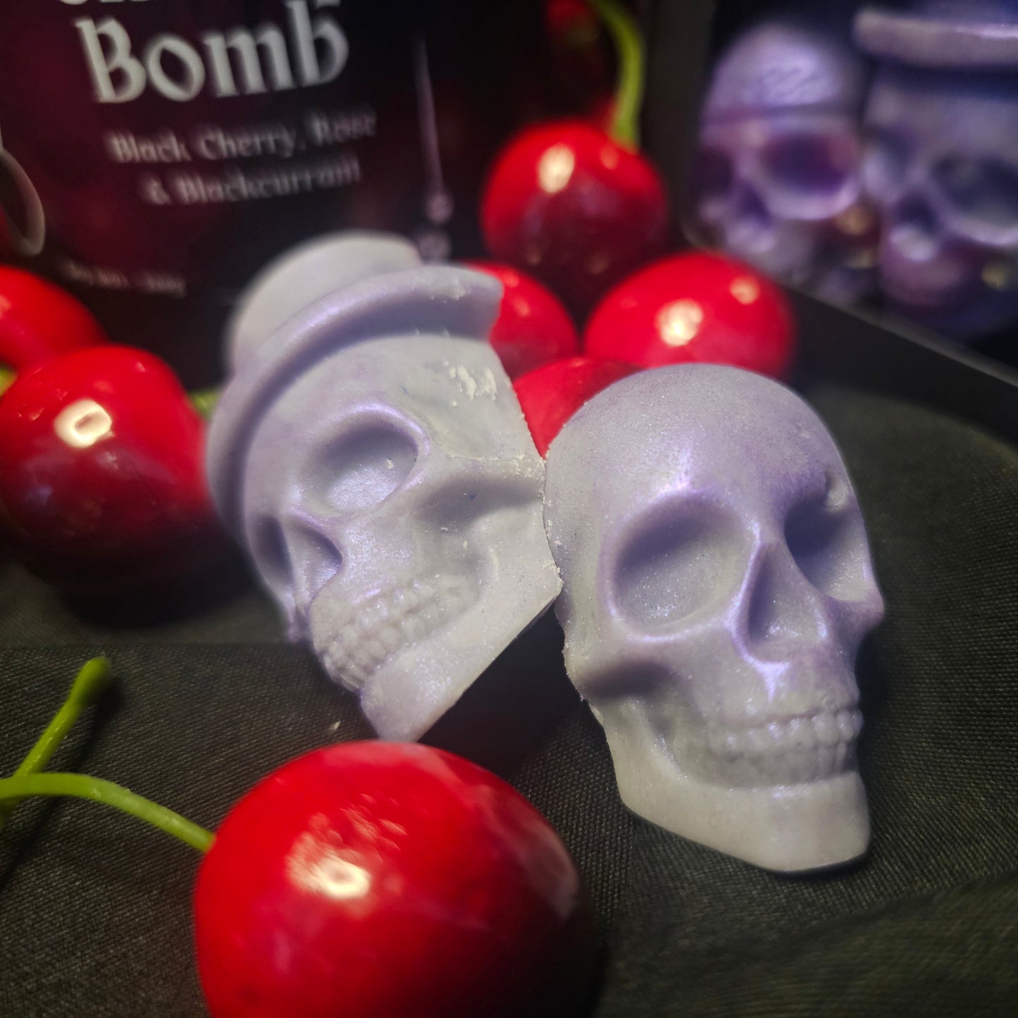 Cherry Bomb - Melting Skulls