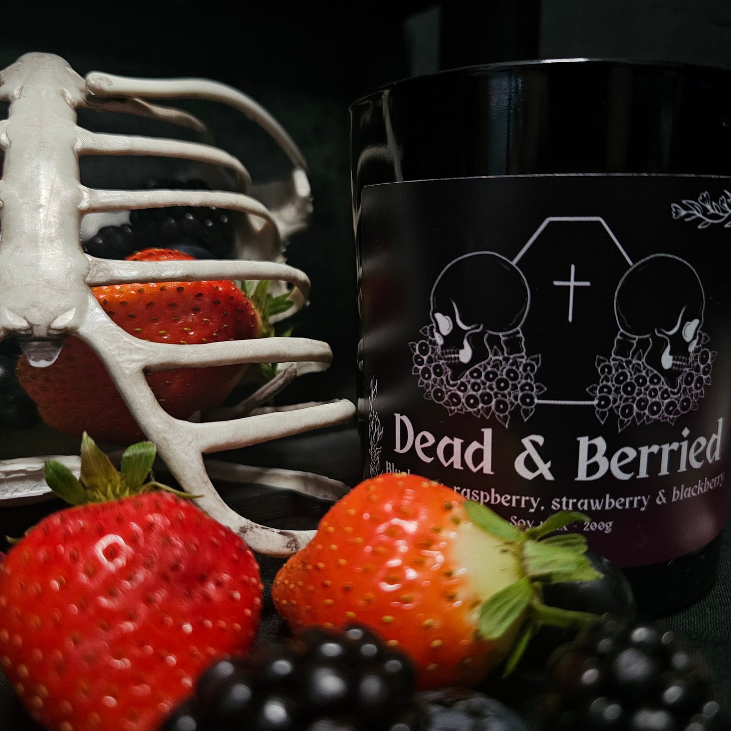 "Dead & Berried" 30cl Candle