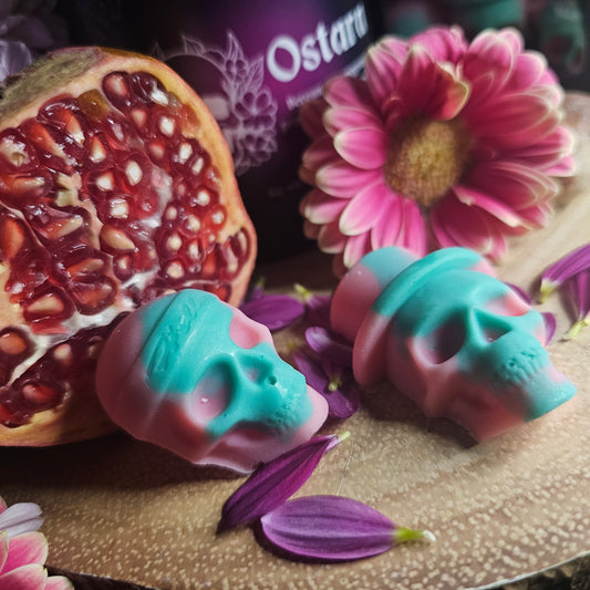 Ostara - Melting Skull Wax Melts